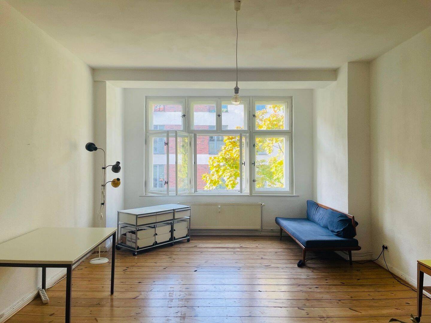 Altbau-Charme mit Dielen & Balkon: 3 Zimmer, 84 m² in Prenzlauer Berg mit perfekter Anbindung, 10439 Berlin (Pankow Prenzlauer Berg)
