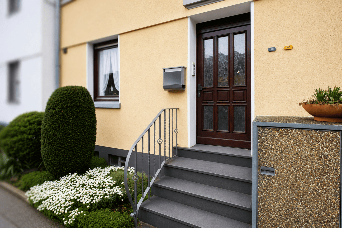 Charmantes Reihenmittelhaus mit großem Potenzial und Garten, 45139 Essen (Frillendorf Huttrop Ostviertel Südostviertel)