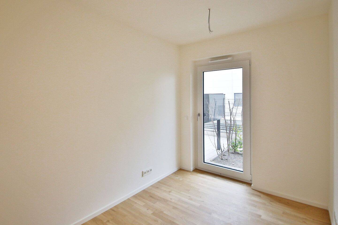 Zentral gelegen, hochwertig ausgestattet – 3 Zimmer zum Wohlfühlen, 70191 Stuttgart (Bad Cannstatt Nord)