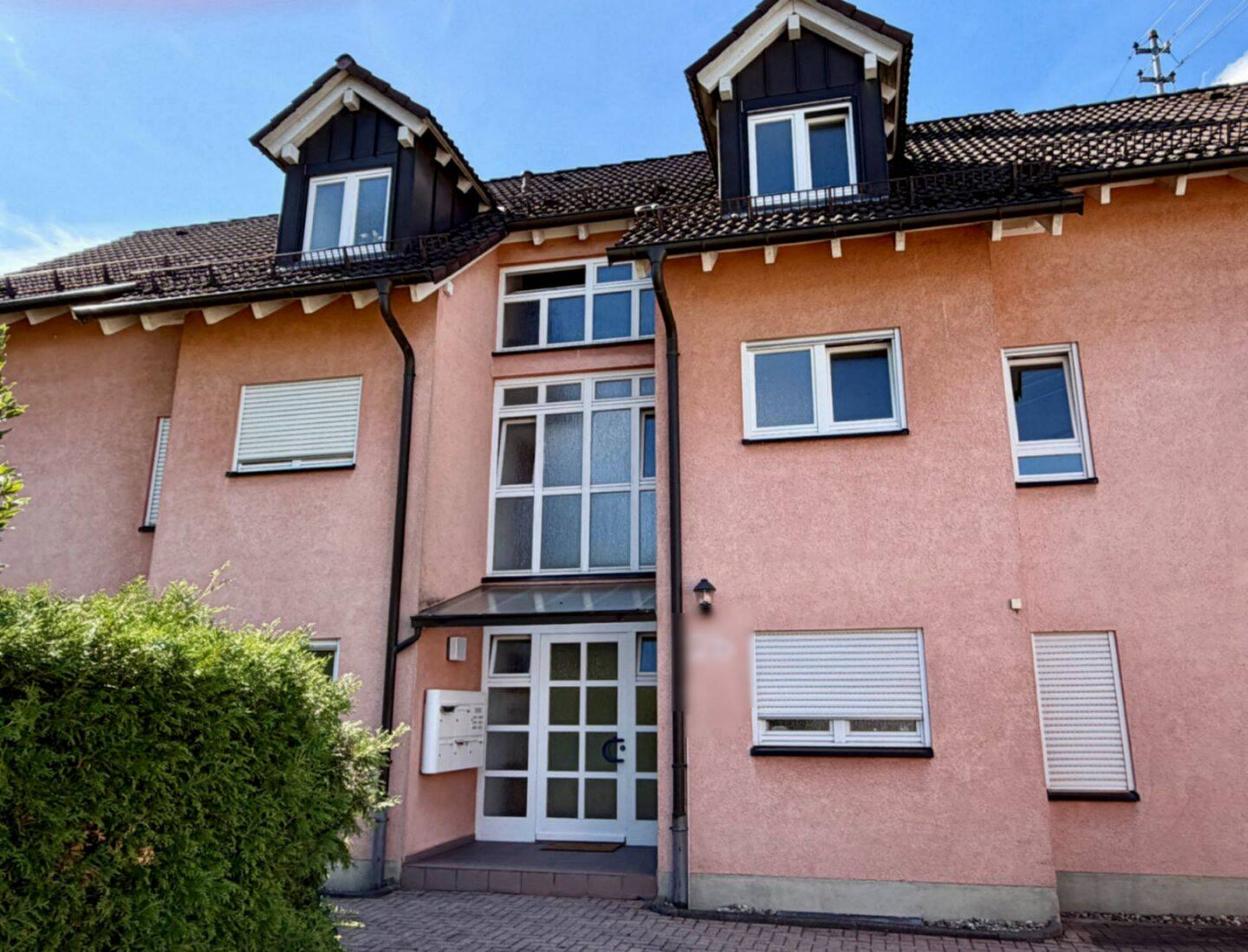 Attraktive 2-Zimmer-Eigentumswohnung mit Balkon & Außenstellplatz in Baden-Baden-Sandweier, 76532 Baden-Baden