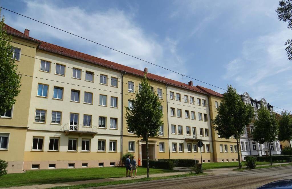 Schöne 2-Zi-Wohnung im 3. OG, SP im Hof möglich, 7545 Gera (Bieblach Innenstadt Ostviertel Pforten Untermhaus)
