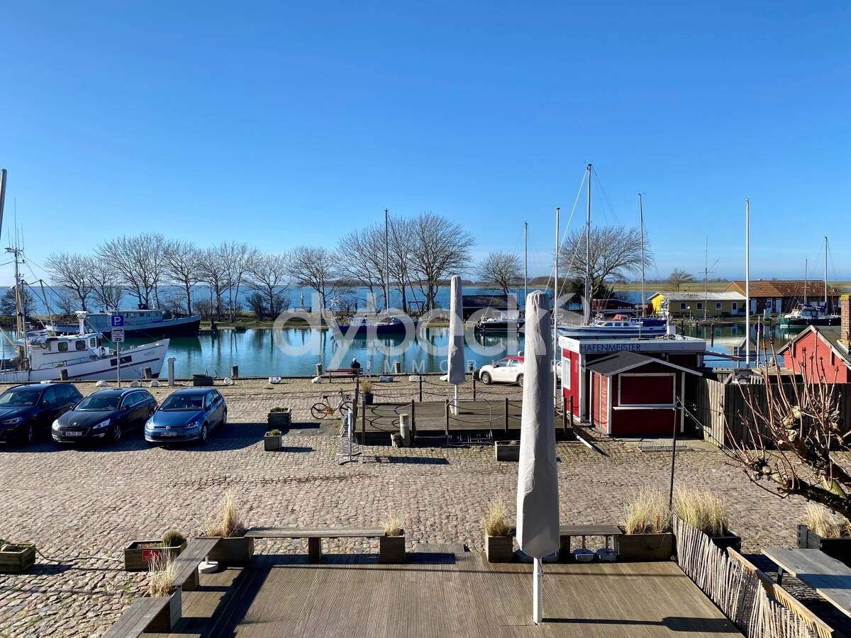 3-Zimmer-Wohnung mit wundervollem Hafen – und Ostseeblick., 23769 Fehmarn