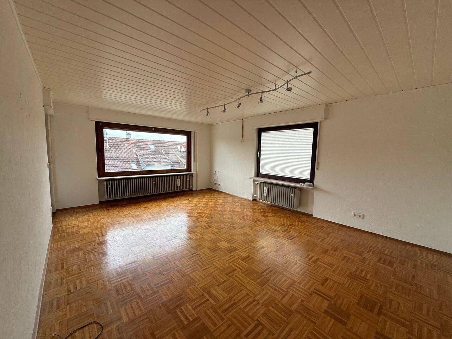 Marko Winter Immobilien – Mosbach-Diedesheim: 3,5-Zimmer-Maisonette-Wohnung mit Balkon und EBK, 74821 Mosbach