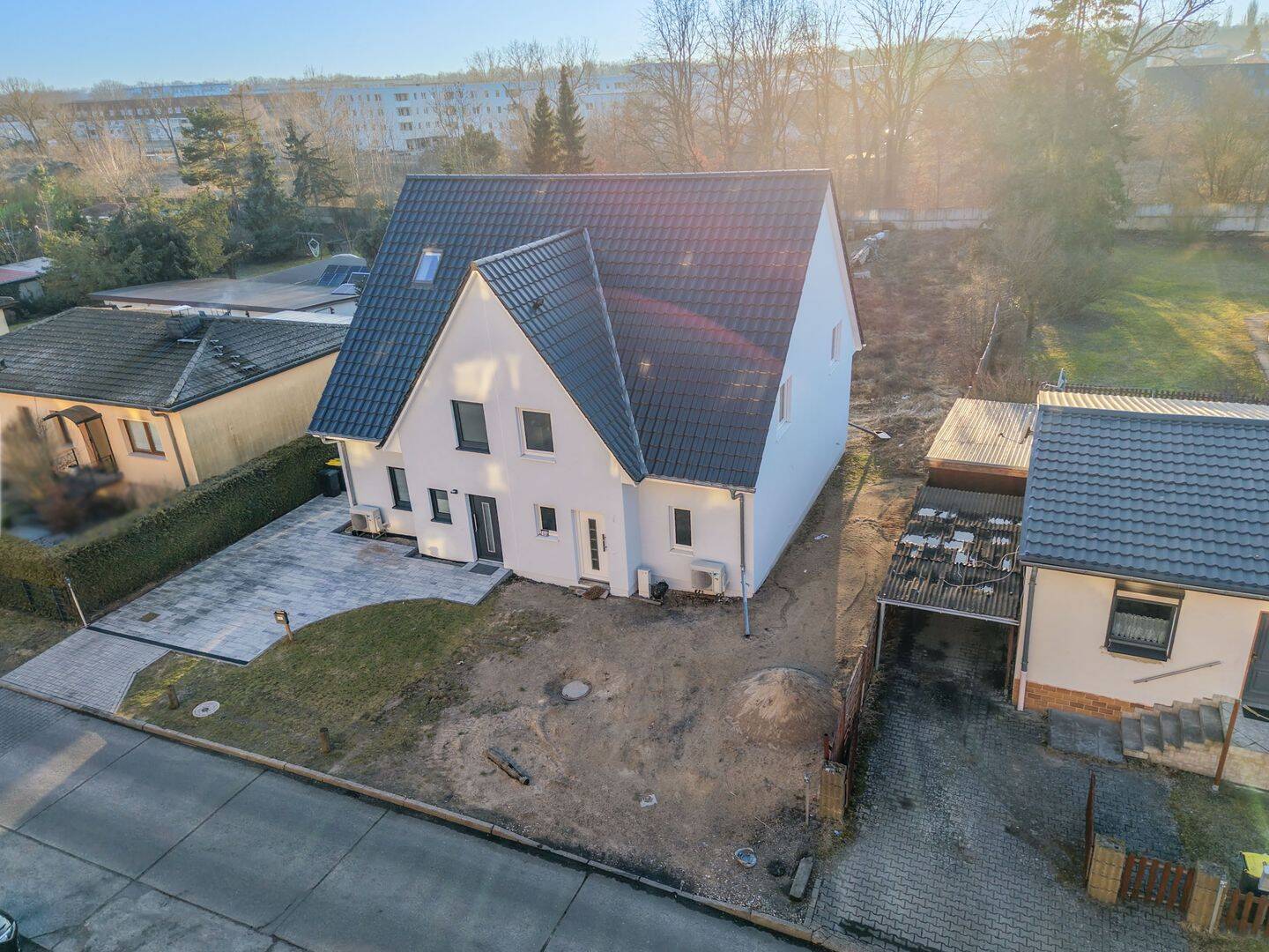 Moderne Doppelhaushälfte in naturnaher Lage – Neubau mit Gestaltungsspielraum, 16515 Oranienburg