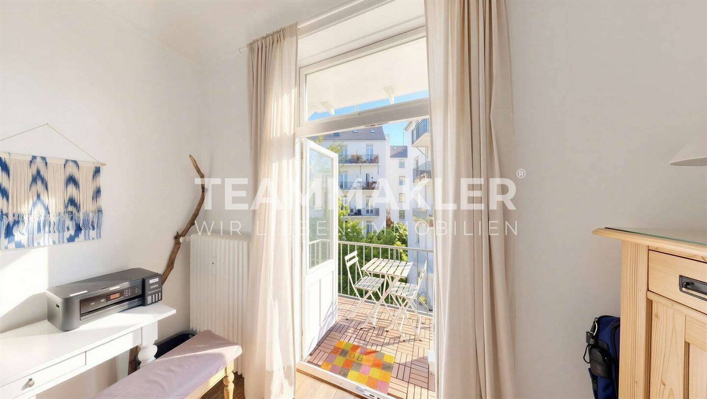 ALTBAU-WOHNUNG IN BESTER LAGE: 2,5-Zimmer mit Balkon, 20251 Hamburg (Hamburg-Nord Alsterdorf Eppendorf Hoheluft-Ost)