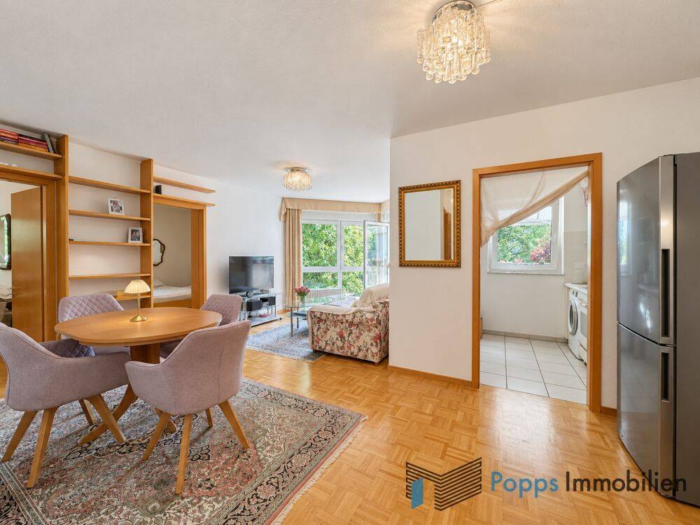 Barrierefreie Traumwohnung mit Balkon in ruhiger Lage von Kelkheim, 65779 Kelkheim (Taunus)