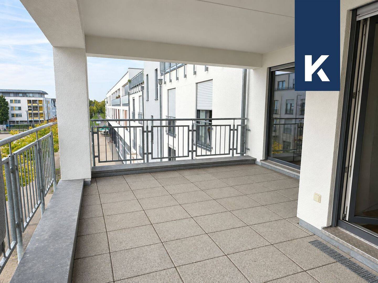 Sonnige Süddloggia trifft auf großzügige 1,5 Zimmer, 53117 Bonn (Auerberg Buschdorf Graurheindorf Zentrum Castell)