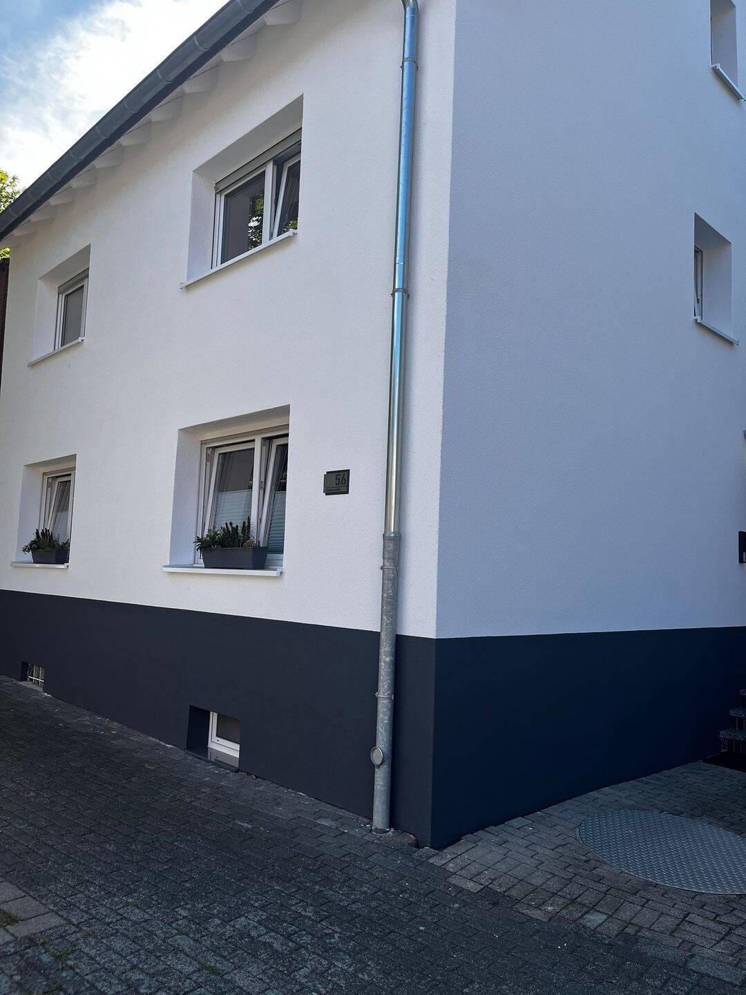 Kernsanierte, Lichtdurchflutete 3-Zimmerwohnung im 3-Familienhaus mit 2 Bädern und Balkon in bester Lage von Mülheim/Speldorf., 45478 Mülheim an der Ruhr (Broich Speldorf)