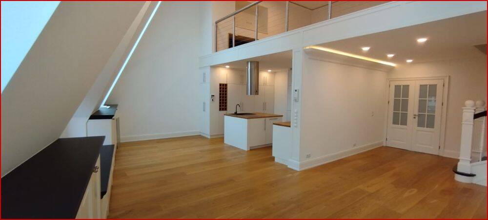 Traumwohnung mitten in der Innenstadt!, 24103 Kiel (Altstadt Damperhof Exerzierplatz Vorstadt)