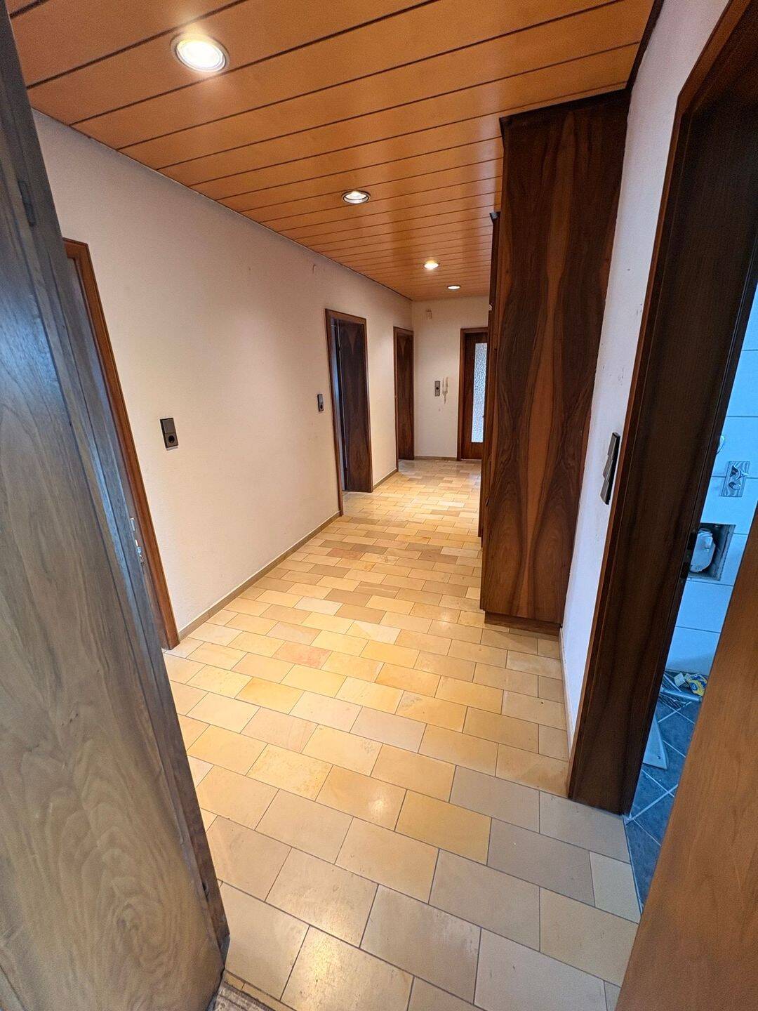 Schöne 4-Zimmer Wohnung in Neumalsch, 76316 Malsch