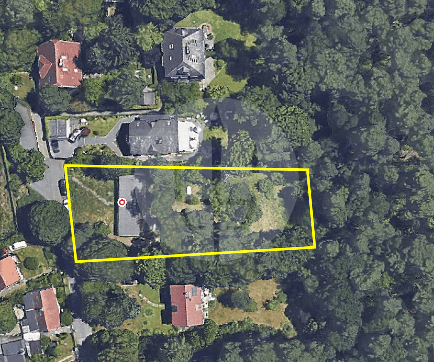 Wannsee. Weite. Wohngefühl. – Baugrundstück direkt am Wald mit Bungalow, 14109 Berlin (Steglitz-Zehlendorf Nikolassee Wannsee)
