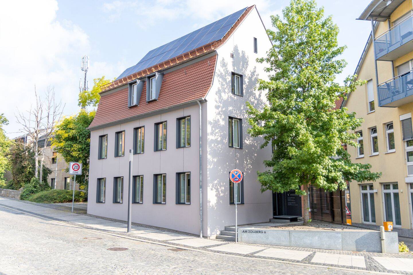 Exklusives Bürogebäude in bester Lage – Absolute Rarität, 97616 Bad Neustadt a.d. Saale