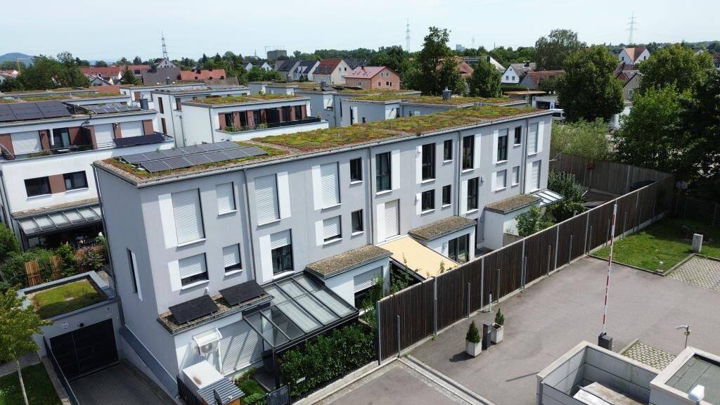 Familienfreundliches Raumwunder im Stadtteil Schwabelweis! Wohnen zwischen Altstadt und Natur, 93055 Regensburg (Brandlberg-Keilberg Burgweinting-Harting Innenstadt Ostenviertel Schwabelweis)