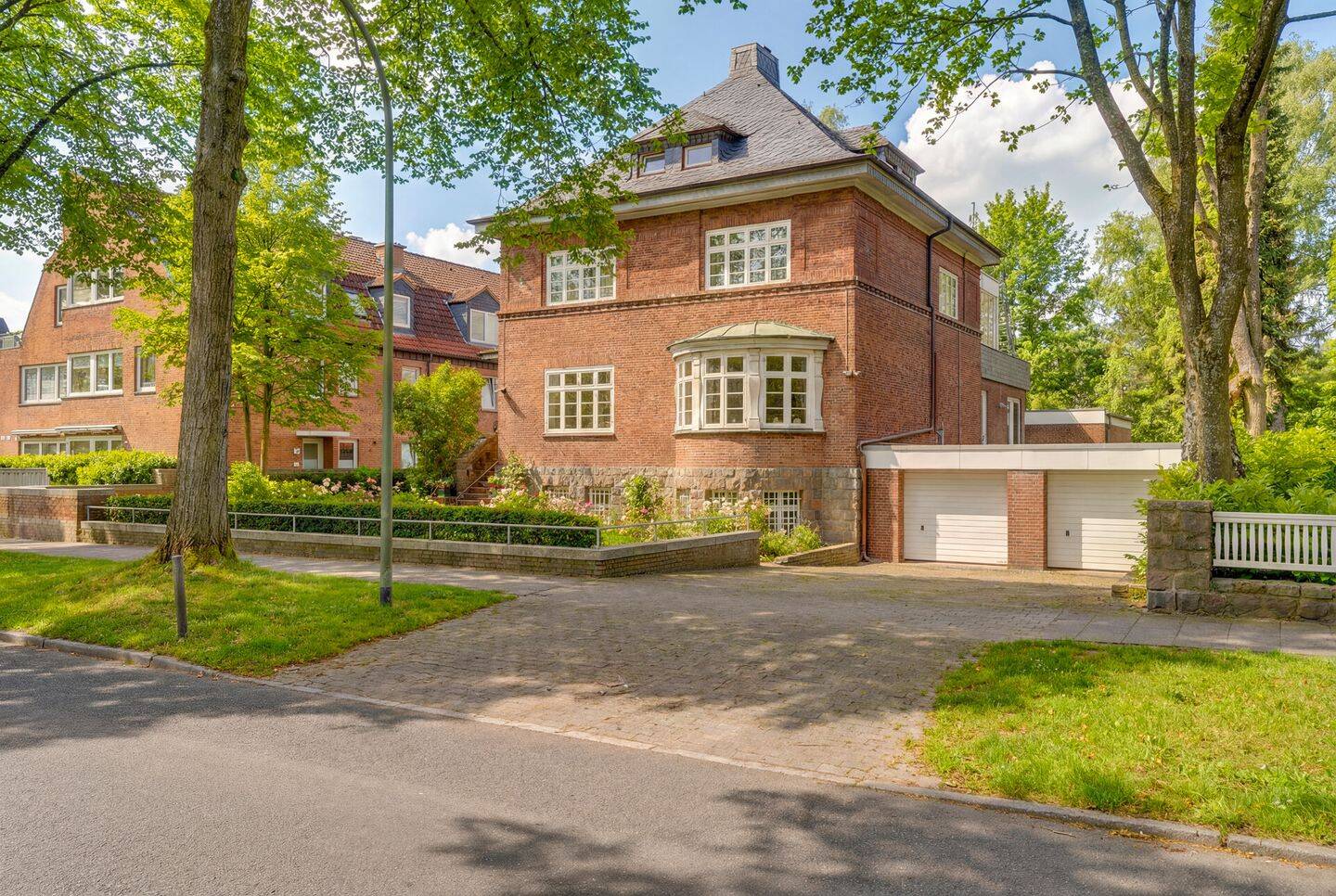 Einzigartiges Anwesen mit besonderer Vielfalt in bester Lage der Westlichen Höhe!, 24937 Flensburg