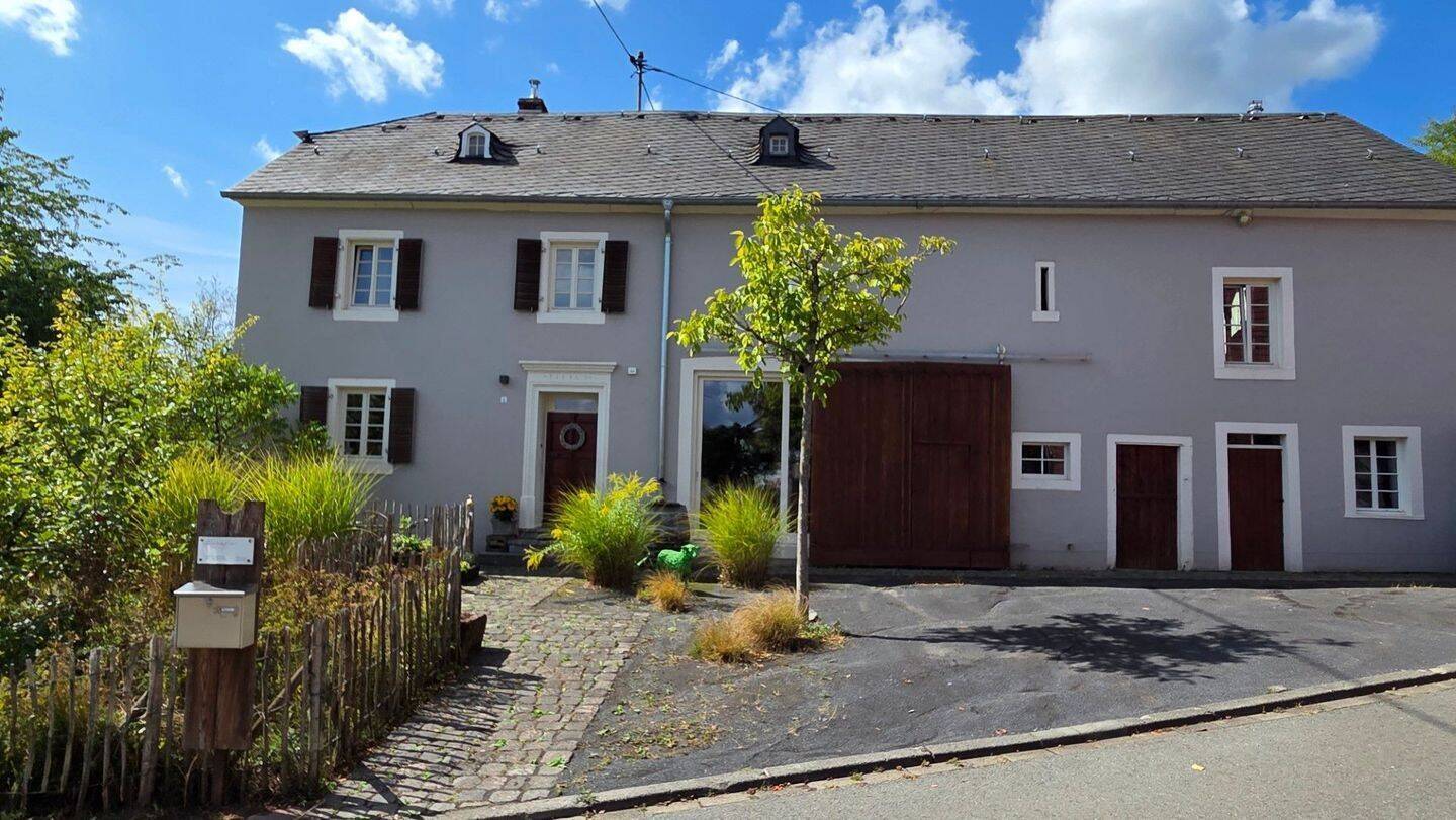 Saniertes Bauernhaus mit Charakter 1886 erbaut und 2016 nach denkmalpflegerischen Grundsätzen saniert, 54528 Salmtal