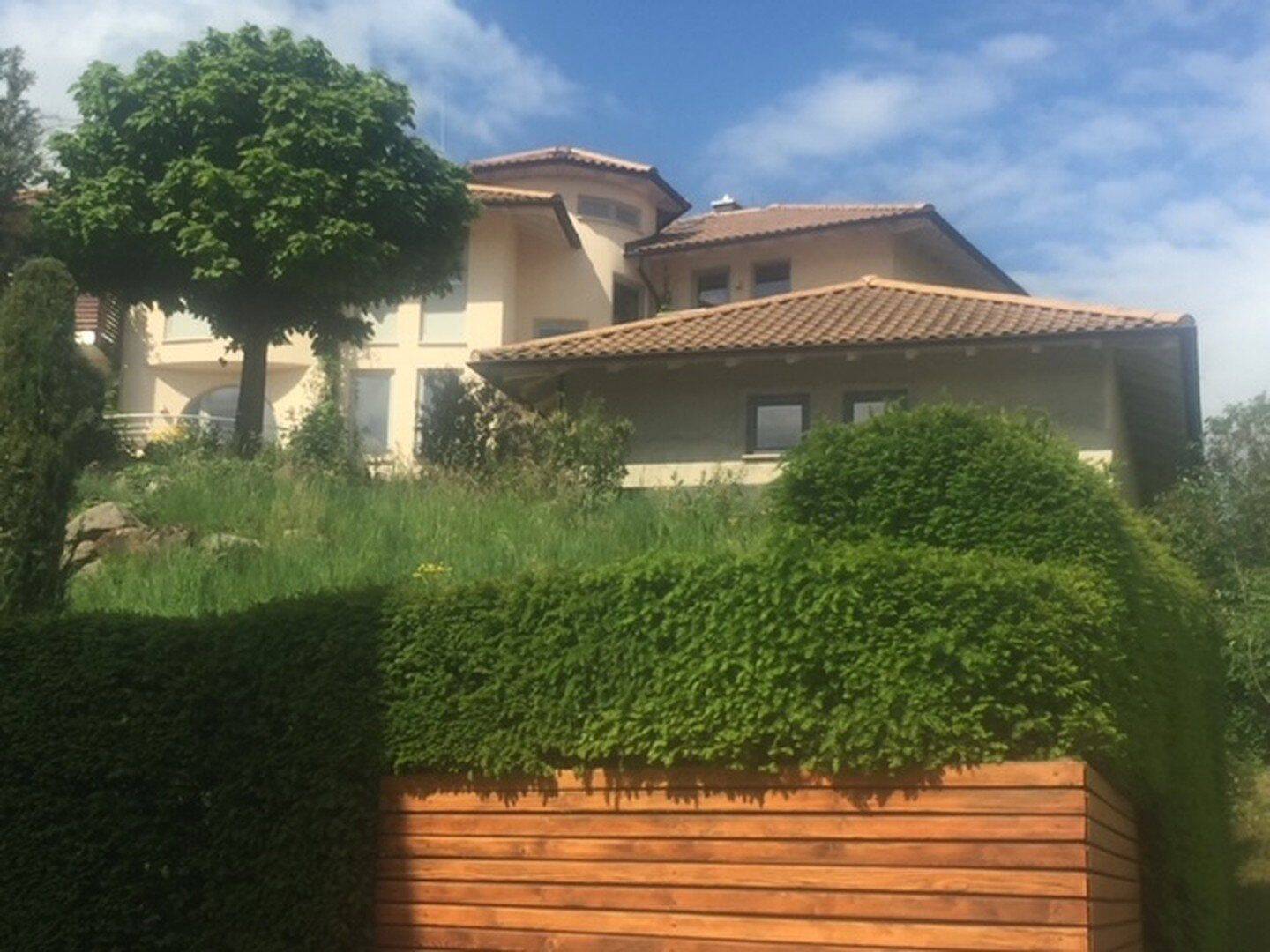 Provisionsfrei! Exklusive Villa mit Schwimmbad und großem Grundstück!, 76532 Baden-Baden