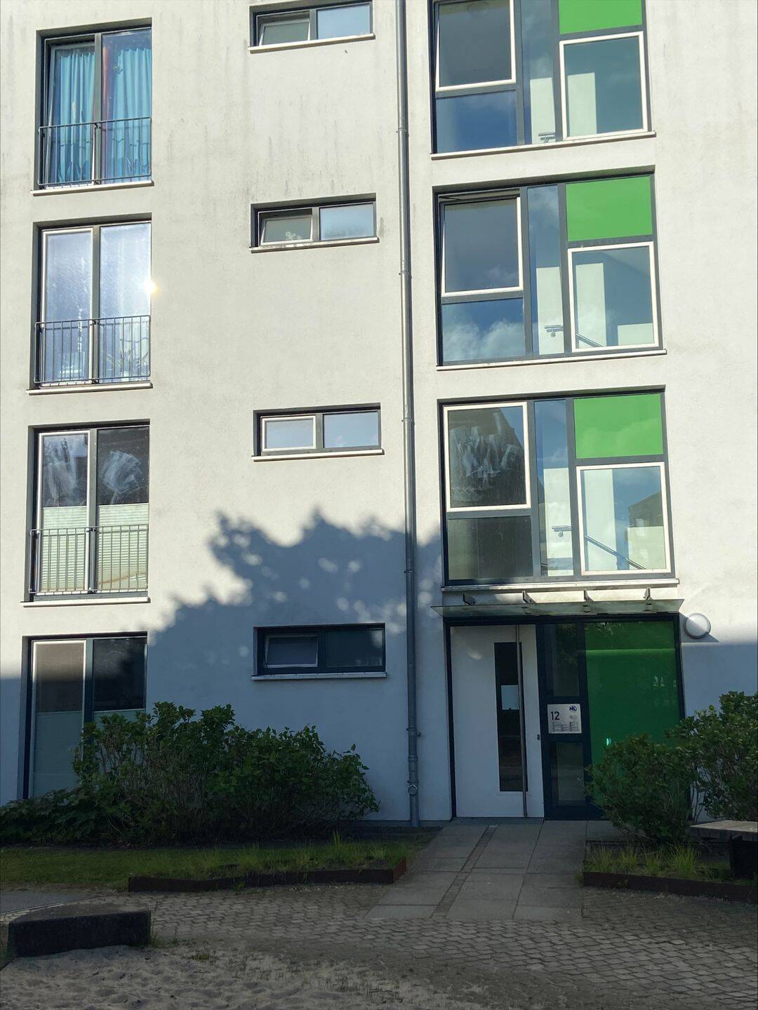 Gemütliche 3-Zimmer-Wohnung mit Dachterrasse in Innenstadtnähe, 25335 Elmshorn