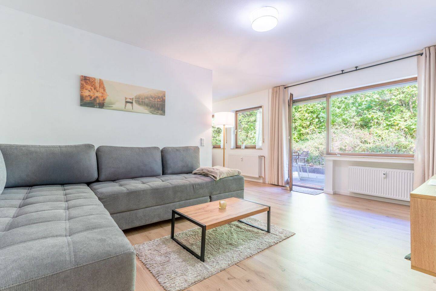 Modernisierte Ferienwohnung mit privater Wohlfühlterrasse, 59955 Winterberg