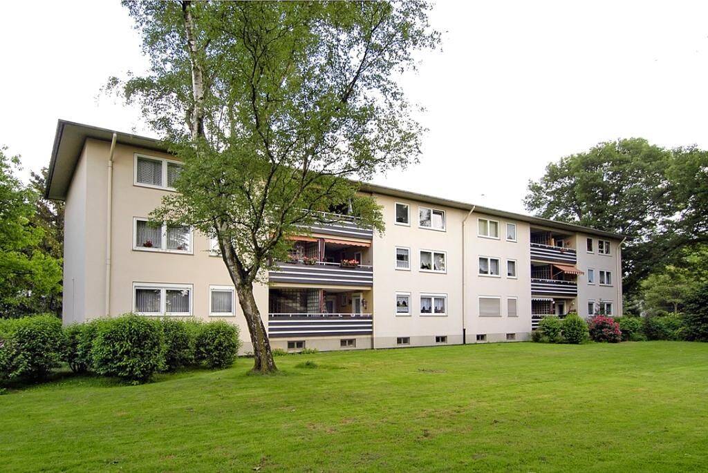 Einziehen und wohlfühlen! Frisch sanierte 3-Zimmer-Wohnung in Wedau, 47055 Duisburg (Neudorf-Süd Wanheim-Angerhausen Wanheimerort)