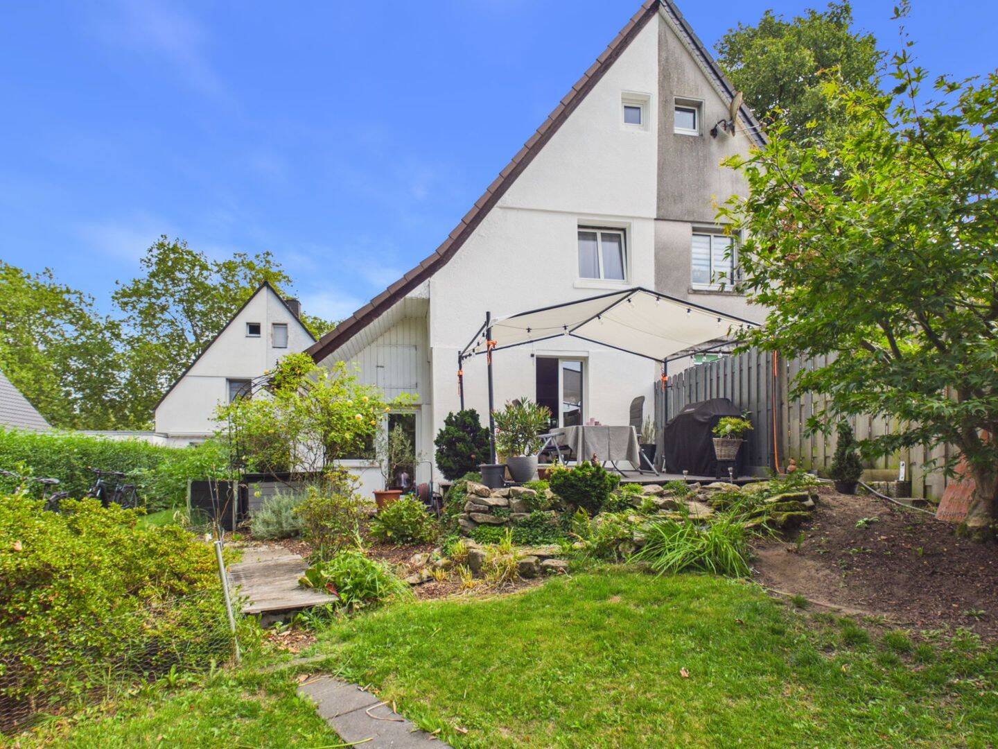 Modernes Wohngefühl mit viel Grün für anspruchsvolle Paare und kleine Familien!, 44793 Bochum (Hamme Hordel Innenstadt Weitmar Wiemelhausen)