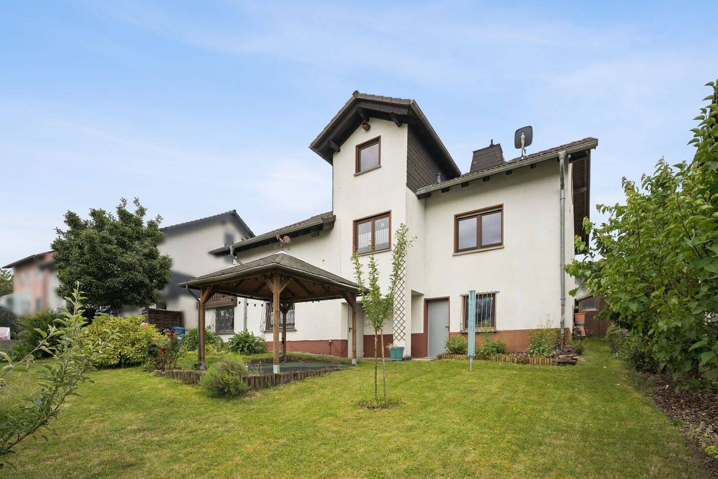 Gepflegtes Einfamilienhaus mit Ausbaupotenzial in bevorzugter Wohnlage, 65614 Beselich