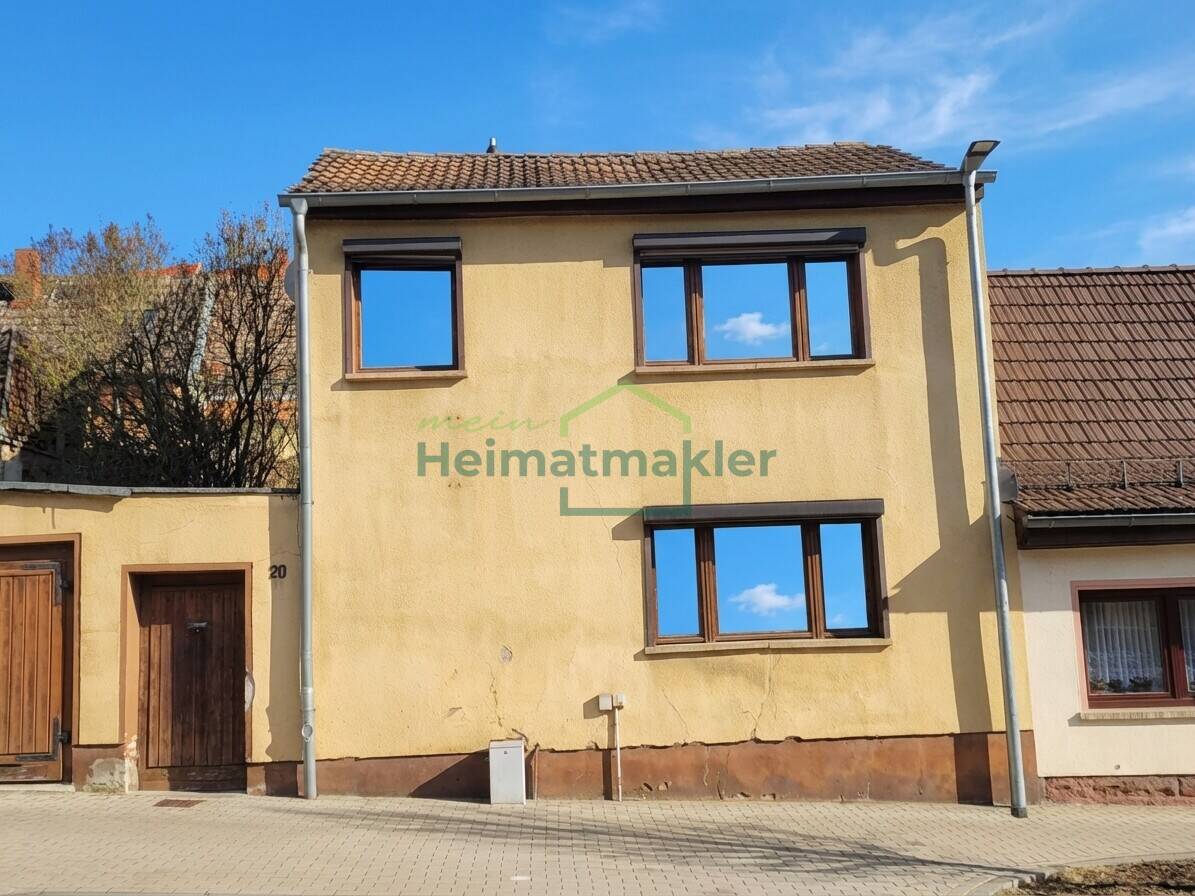 Sanierungsbedürftiges Haus in Hettstedt, 6333 Hettstedt
