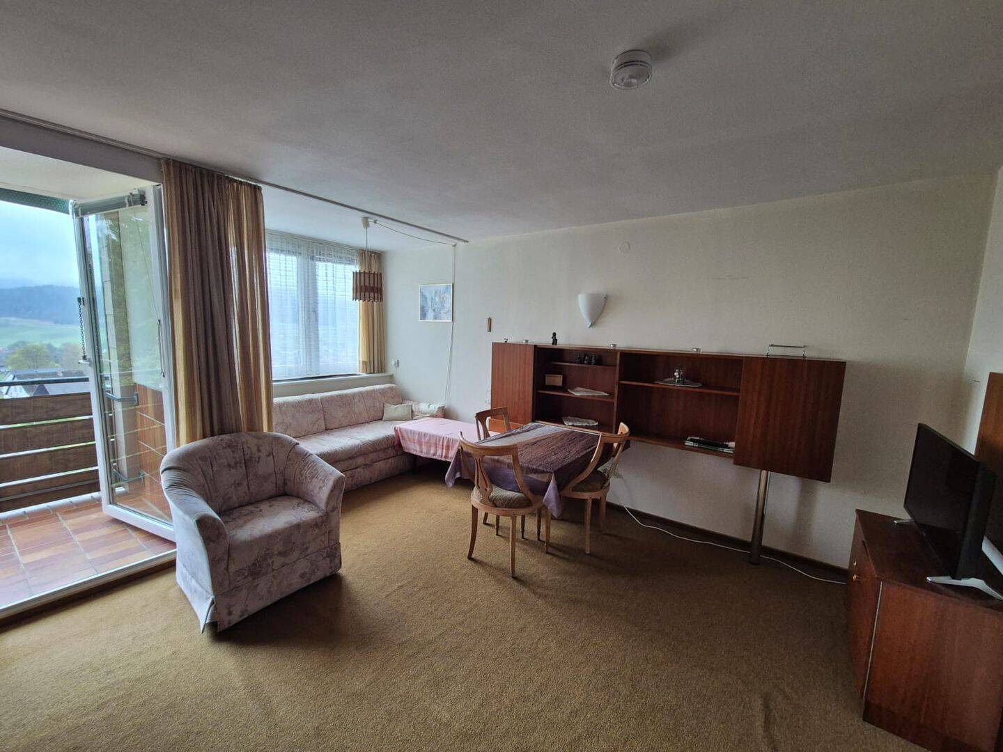 Voll möbliertes 1,5-Zi. Apartment am Waldrand mit Balkon, Pool, Strom, Internet inkl., 72270 Baiersbronn