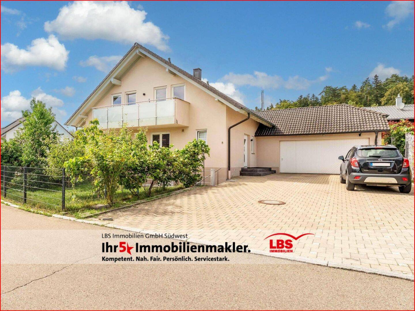 Neuwertiges Einfamilienhaus mit ELW in ruhiger Ortsrandlage, 78652 Deißlingen