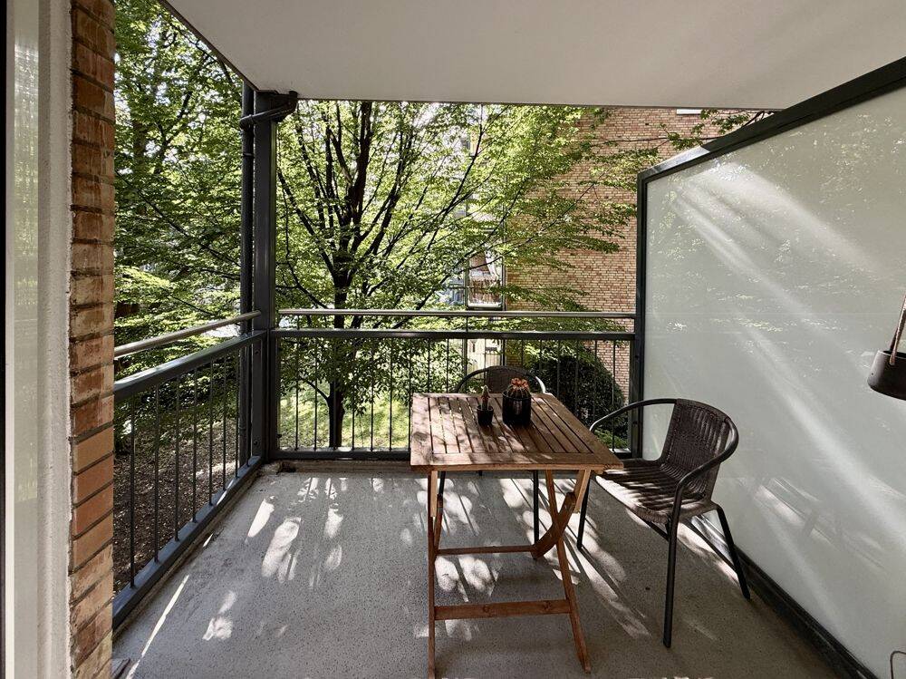 Uhlenhorst zum Verlieben – ruhig wohnen mit überdachtem Balkon und PKW-Stellplatz, 22085 Hamburg (Hamburg-Nord Barmbek-Süd Uhlenhorst)