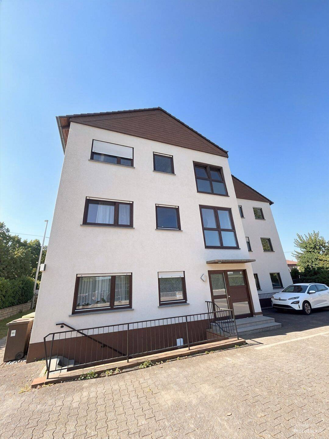 Wohnen wie im Penthouse: große, nicht einsehbare Terrasse, offene Küche, Gäste-WC & Garage, 55543 Bad Kreuznach