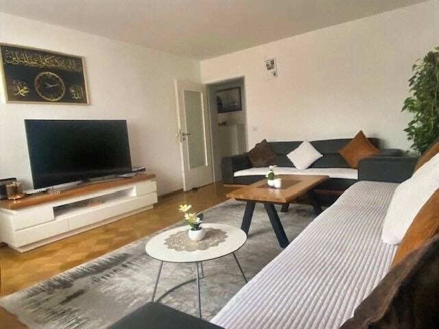 Kernsanierte 4-Zimmer-Wohnung in zentraler Lage von Backnang, 71522 Backnang