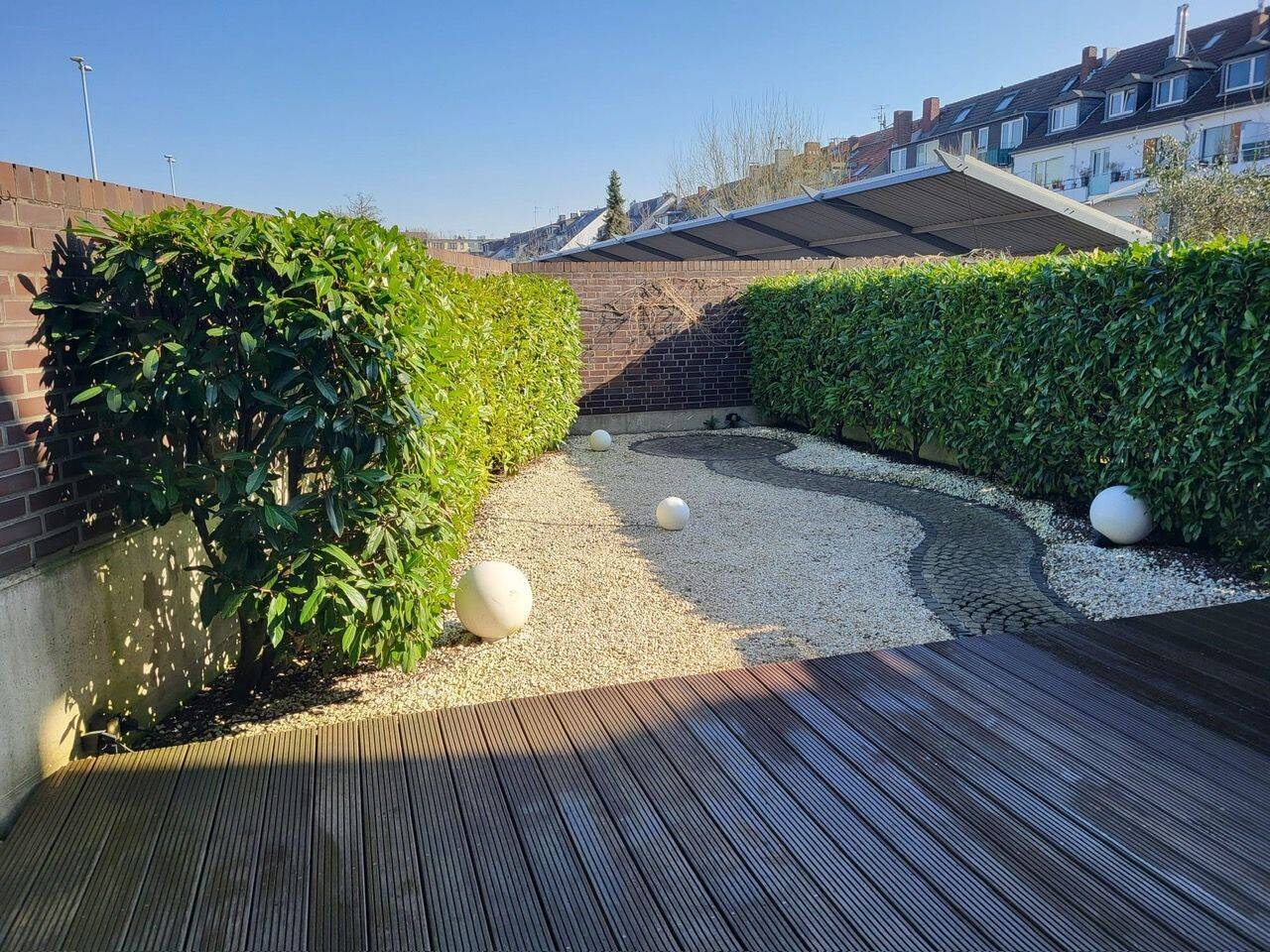Stilvolle 3-Zimmer-EG Wohnung mit Garten, und luxuriöser Innenausstattung mit EBK in Bestlage, 40223 Düsseldorf (Bilk Flehe Unterbilk)