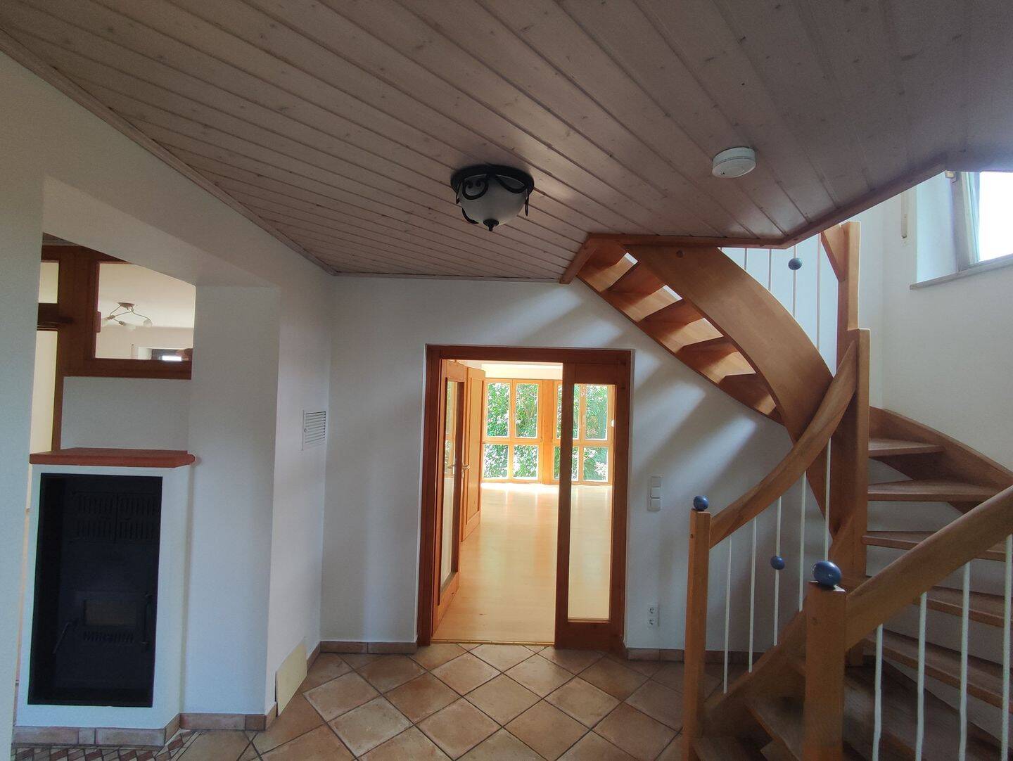 Großzügige EG-Wohnung gr. Garten, zentr. Lage in Weißenburg, 91781 Weißenburg i. Bay.