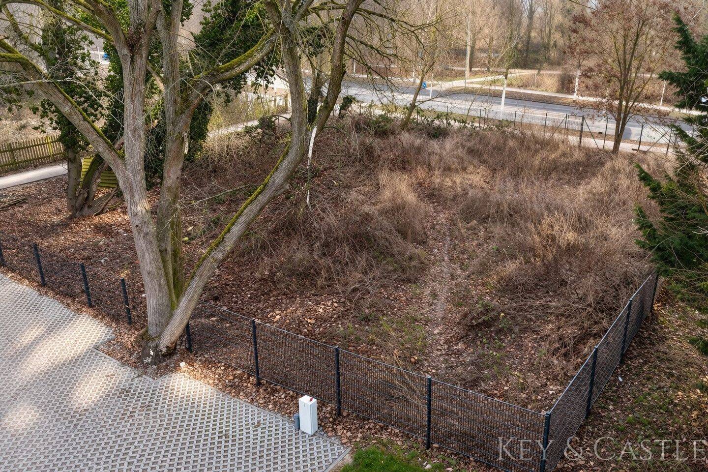 Attraktives Baugrundstück in Teltow mit genehmigtem Einfamilienhaus-Projekt, 14513 Teltow