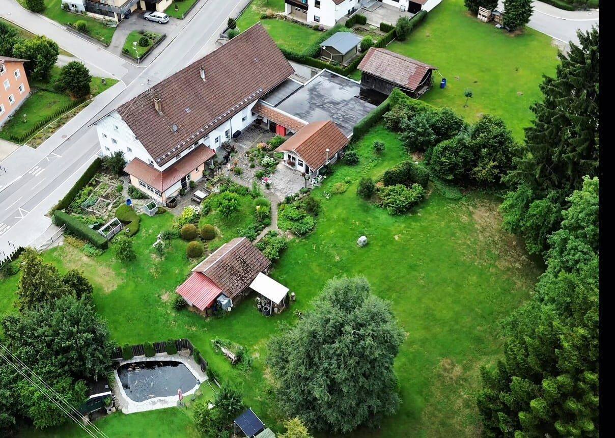 Exklusives Grundstück (ca. 2003 QM) in Wolfegg, Landkreis Ravensburg, mit attraktivem Bauvorbescheid, 88364 Wolfegg