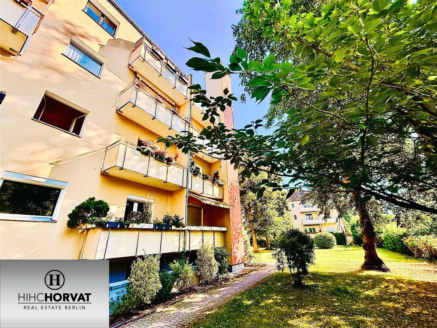 IDEALE 2 ZIMMER WOHNUNG ZUM SELBST GESTALTEN! 1.OG, IDYLLISCHER BALKON, DUSCHBAD, SOFORT FREI! 1.OG!, 12105 Berlin (Tempelhof-Schöneberg Mariendorf Schöneberg Tempelhof)
