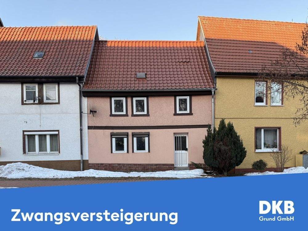 Reihenmittelhaus zur Zwangsversteigerung in Harzgerode, 6493 Harzgerode