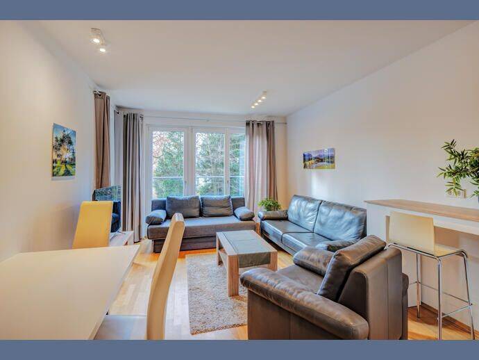 Möbliert: Moderne 2-Zimmer Wohnung mit Loggia, 81927 München (Bogenhausen)