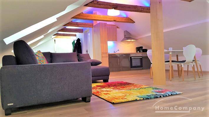 21634 HomeCompany Dresden Möbliert/Furnished Große 3-Zimmer Dachwohnung in Dresden-Dobritz max. 5 Personen, 1237 Dresden