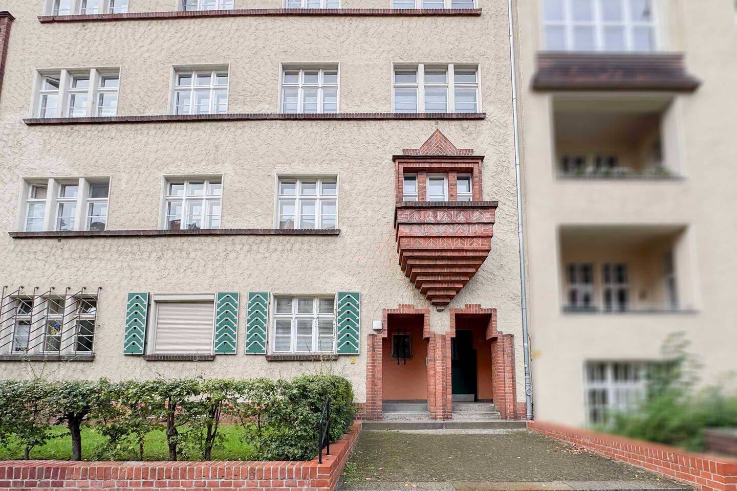 Attraktive 1-Zimmer-Erdgeschosswohnung mit geräumiger Küche in gefragter Lage – bezugsfrei, 12169 Berlin (Steglitz-Zehlendorf Steglitz)