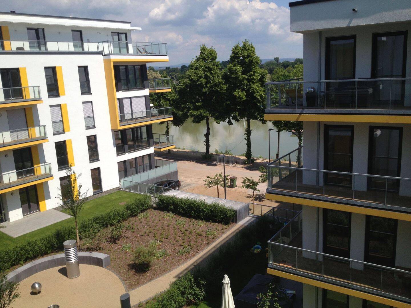 Am Winterhafen 30, 3.OG, Mainz-Altstadt, Downtown, Rhine River, exkl. 4ZK2B2B, Einbauküche, 55131 Mainz (Altstadt Neustadt Oberstadt Weisenau)