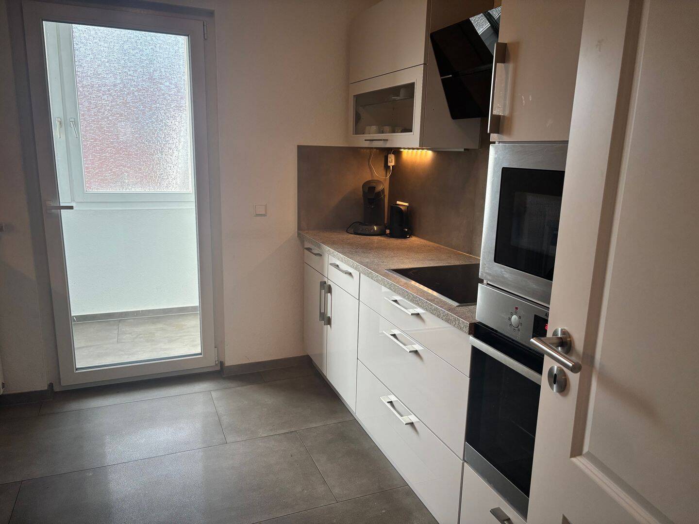 Schöne, helle WG-Zimmer, 70327 Stuttgart