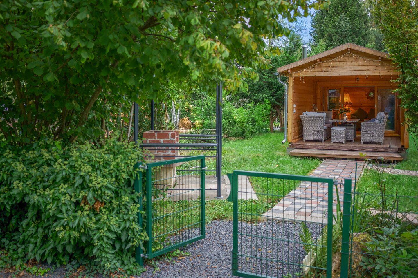 Süßes Wochenendhäuschen (fast neu) im Wiedbachtal 40 Min Bonn 1 Std. Köln, 56305 Döttesfeld