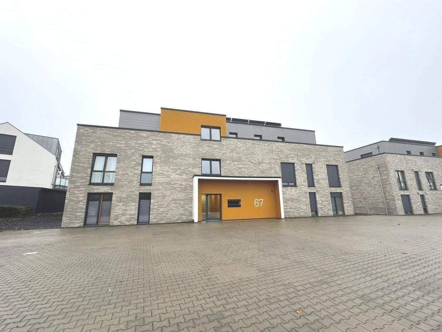 Exklusive, neuwertige 2 Zimmer Wohnung mit Balkon und EBK in Ibbenbüren zu vermieten, 49477 Ibbenbüren