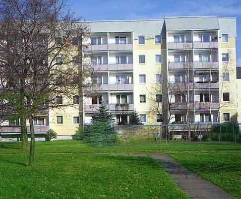 Wer möchte einen schönen Ausblick vom Balkon genießen?, 1257 Dresden (Großzschachwitz Leuben Lockwitz Niedersedlitz)
