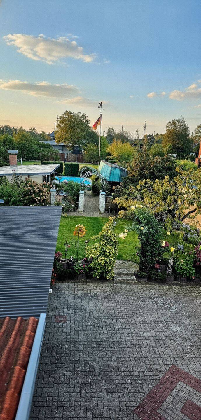 Großzügiges EFH mit 7 Zimmern, 1.500 m² Grundstück und moderner Ausstattung, 27580 Bremerhaven (Lehe Speckenbüttel Weddewarden Überseehafen)