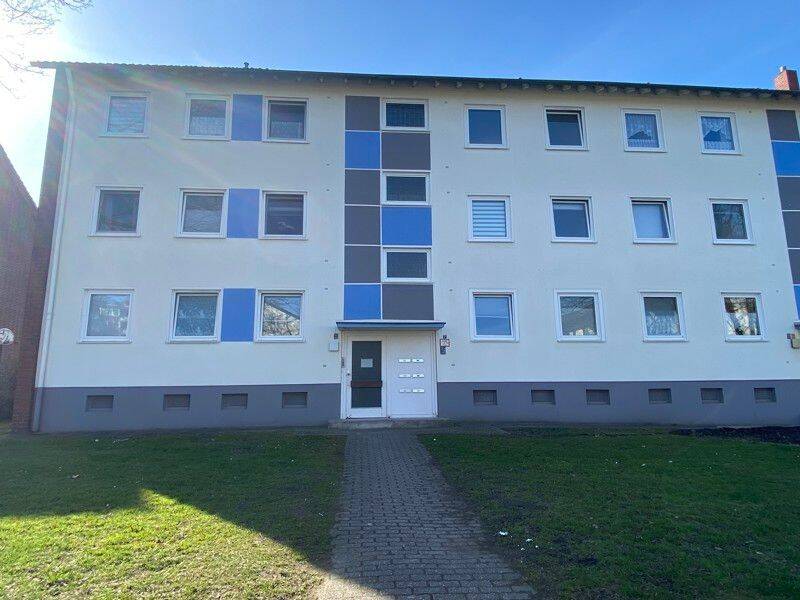 Smarter wohnen – modernisierte 2-Zimmer-Wohnung mit Balkon, 45327 Essen (Katernberg Stoppenberg)