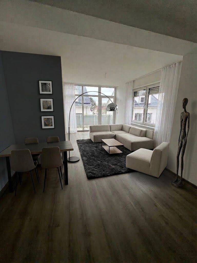 116 qm auf einer Ebene _ 4 Zimmer, 11 qm Bad, Gäste-WC, 2 Stellplätze, 65719 Hofheim am Taunus