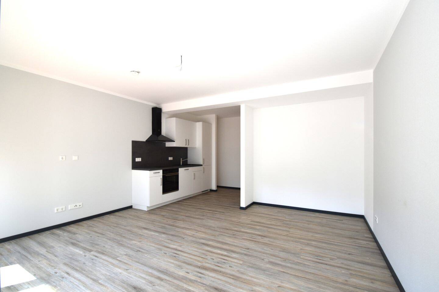 1-Zimmer-Single-Mietwohnung – tolles Licht-Raumkonzept, zentrale Lage – ab sofort, 63065 Offenbach am Main (Offenbach am Main)
