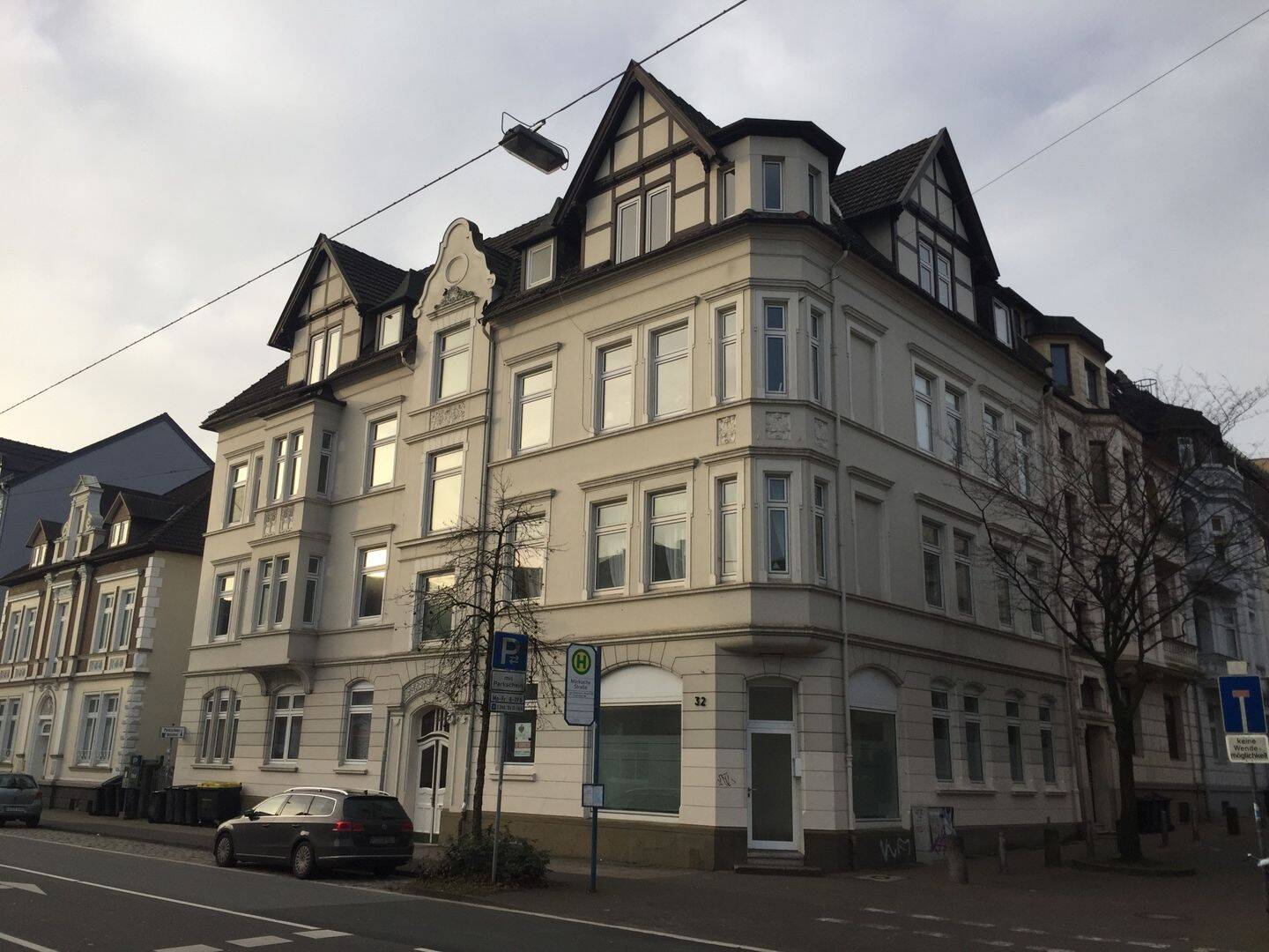 Sanierte 4-Zimmer-Altbauwohnung in Bielefeld, 33602 Bielefeld (Innenstadt)